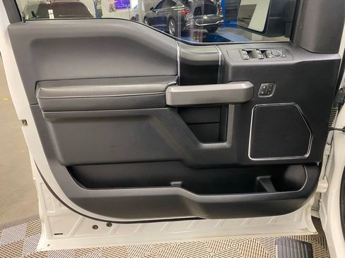 Used 2020 Ford F150 Platinum w/ Equipment Group 701A Luxury image 18