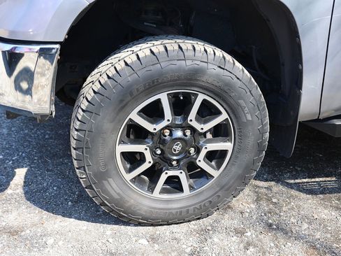 Used 2015 Toyota Tundra SR5 w/ TRD Off Road Package image 8