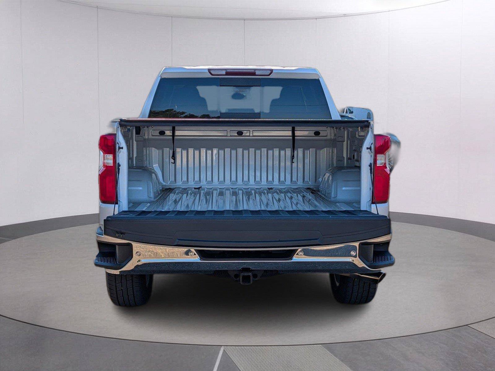 Used 2021 Chevrolet Silverado 1500 LTZ w/ LTZ Premium Package AWD/4WD image 5