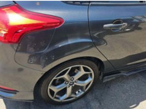 Used 2018 Ford Focus ST FWD image 14