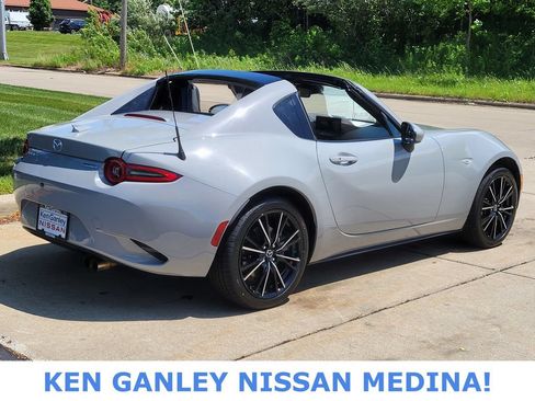 Used 2024 MAZDA MX-5 Miata RF Grand Touring RWD image 3