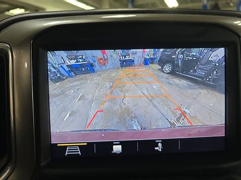 Used 2019 Chevrolet Silverado 1500 LT Trail Boss image 25