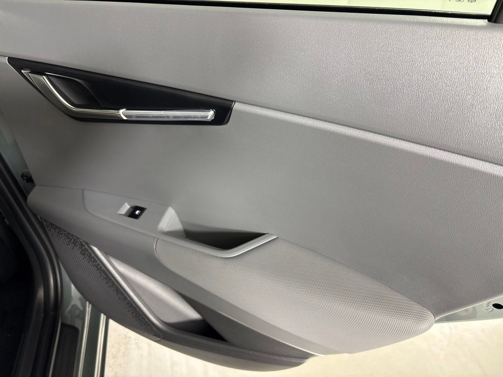New 2026 Kia Niro EX w/ EX Premium Package FWD image 18
