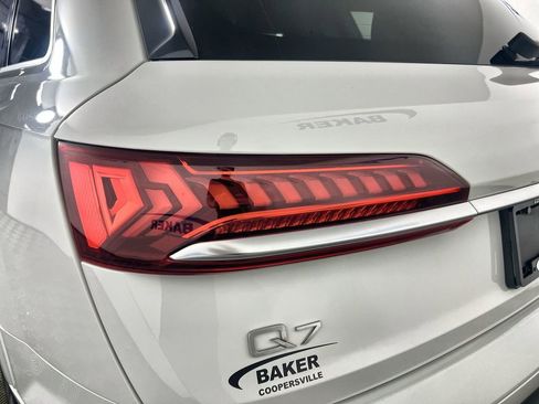 Used 2023 Audi Q7 3.0T Premium Plus AWD/4WD image 37