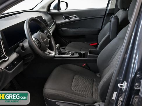 Used 2023 Kia Sportage LX FWD image 10