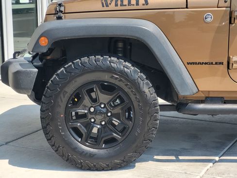 Used 2015 Jeep Wrangler Sport AWD/4WD image 8