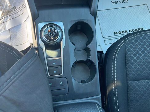 Used 2025 Ford Escape Active FWD image 16