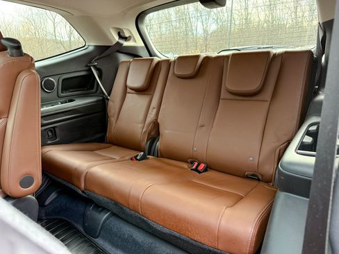 Used 2020 Subaru Ascent Touring image 22