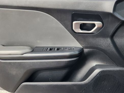 Used 2025 Kia K4 LXS image 22