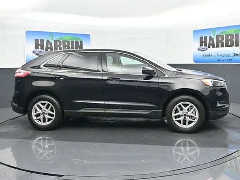 Used 2024 Ford Edge SEL image 7