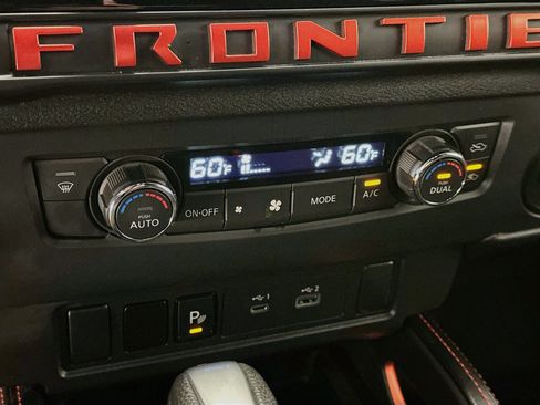 Used 2025 Nissan Frontier PRO-4X w/ Interior Protection Package AWD/4WD image 23