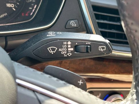 Used 2019 Audi Q5 Premium AWD/4WD image 30