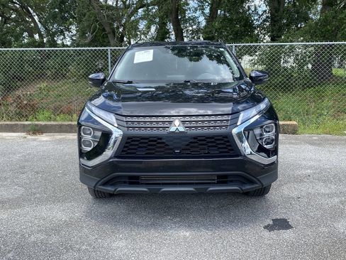 Used 2024 Mitsubishi Eclipse Cross LE AWD/4WD image 2