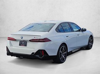 Used 2025 BMW i5 M60 w/ Premium Package AWD/4WD video 2