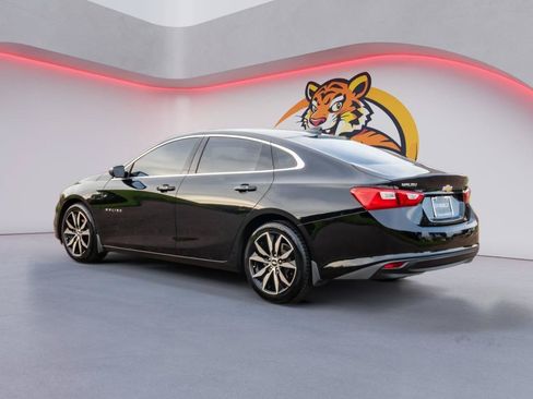 Used 2018 Chevrolet Malibu LT FWD image 7