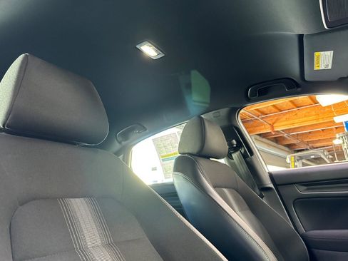 Used 2024 Honda Civic Sport image 26