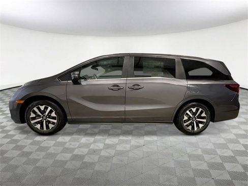 New 2026 Honda Odyssey EX-L image 3