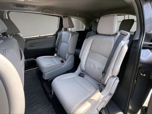 Used 2024 Honda Odyssey Touring image 21