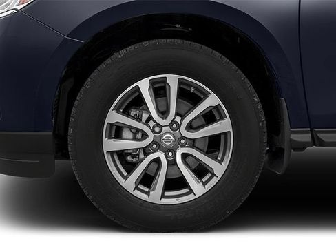 Used 2014 Nissan Pathfinder SL w/ Cargo Package FWD image 14