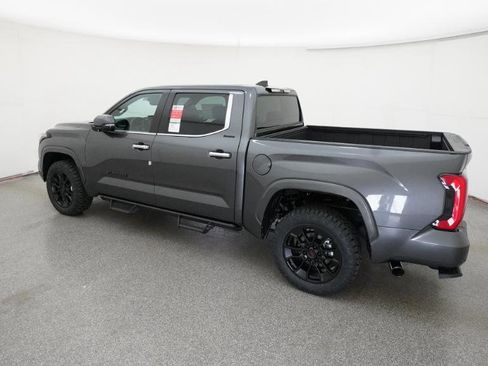 New 2026 Toyota Tundra Limited AWD/4WD image 31