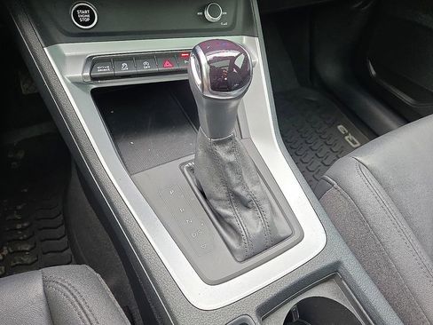 Used 2022 Audi Q3 2.0T Premium image 30