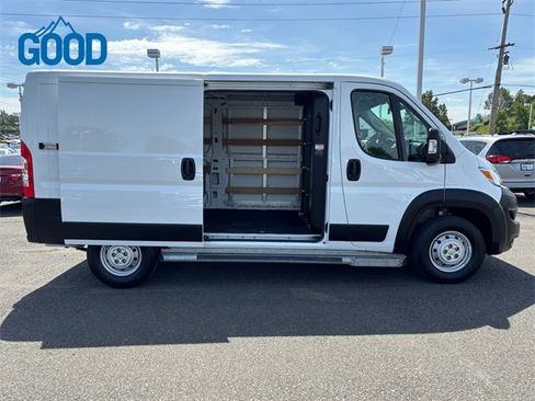 Used 2023 RAM ProMaster 2500 image 28