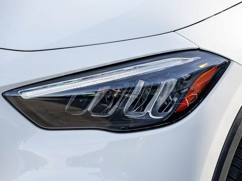 Certified 2025 Mercedes-Benz GLA 250 4MATIC image 7