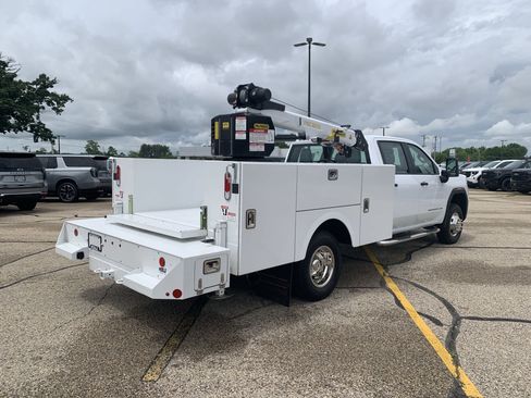 New 2024 GMC Sierra 3500 Pro w/ Fleet Convenience Package AWD/4WD image 25