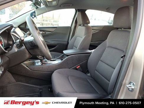 Used 2022 Chevrolet Malibu LS image 16