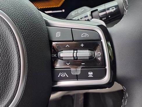 New 2025 Kia Sorento EX w/ EX Panoramic Sunroof Package AWD/4WD image 16