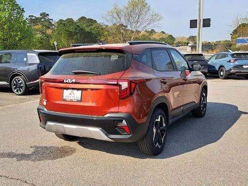 New 2026 Kia Seltos S FWD image 4