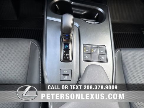 Used 2025 Lexus UX 300h AWD image 14