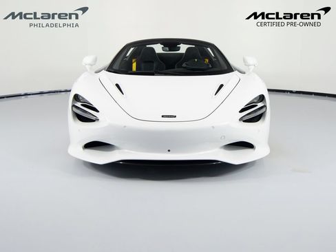 Used 2024 McLaren 750S Spider RWD image 3