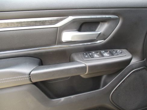 Used 2024 RAM 1500 Big Horn AWD/4WD image 14