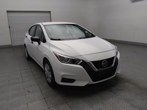 Used 2022 Nissan Versa S FWD image 14