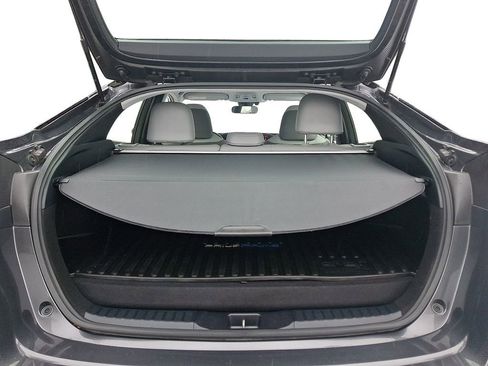 Used 2021 Toyota Prius Prime LE image 28