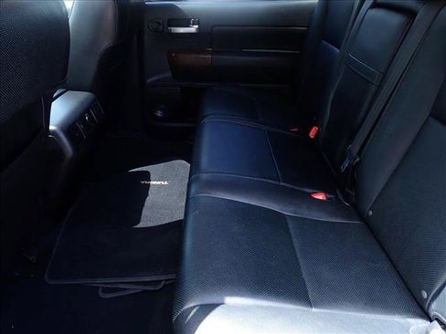 Used 2010 Toyota Tundra Limited AWD/4WD image 10