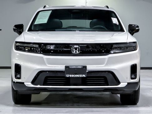 Used 2024 Honda Prologue Touring image 6