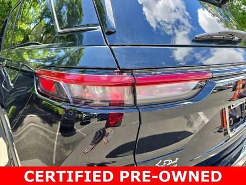 Used 2023 Jeep Grand Cherokee Altitude image 34