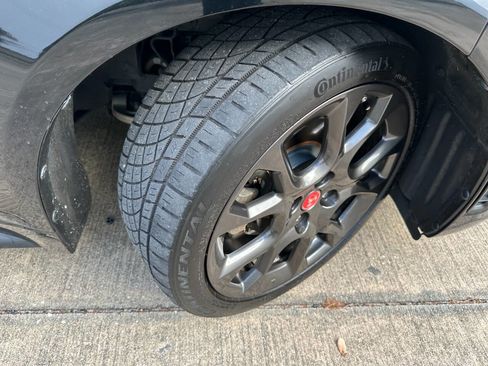 Used 2018 FIAT 124 Spider Abarth image 32