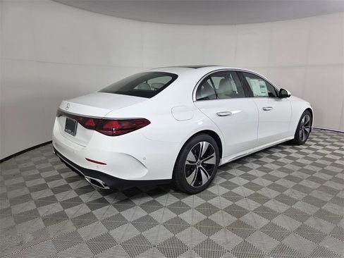New 2026 Mercedes-Benz E 350 Sedan image 4