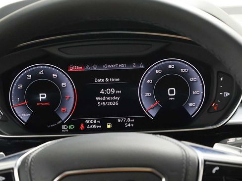Used 2025 Audi A8 L 3.0T AWD/4WD image 22