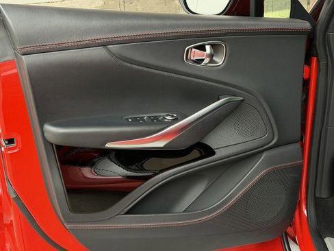 Used 2023 Aston Martin DBX image 20