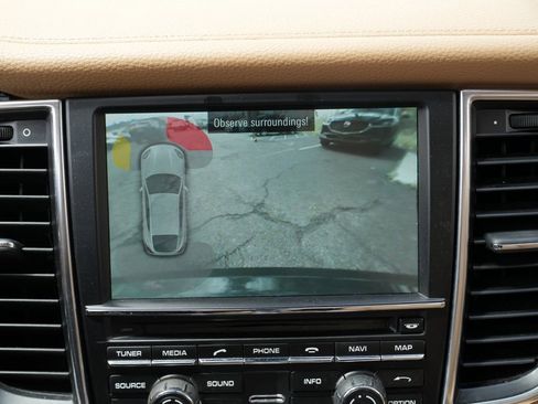 Used 2013 Porsche Panamera image 52