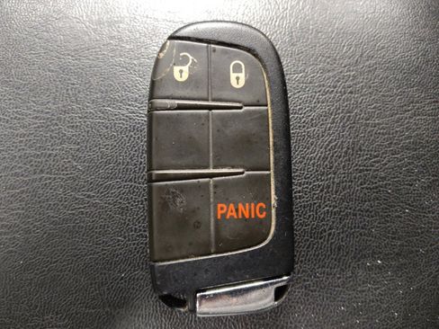 Used 2021 Jeep Compass Latitude image 32