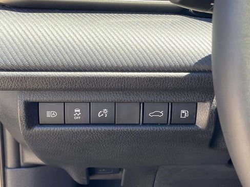 Used 2025 Toyota Camry SE w/ Multimedia Upgrade Package FWD image 31