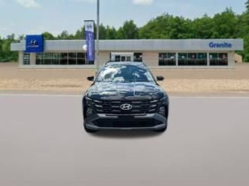 Used 2025 Hyundai Tucson SEL AWD/4WD image 3