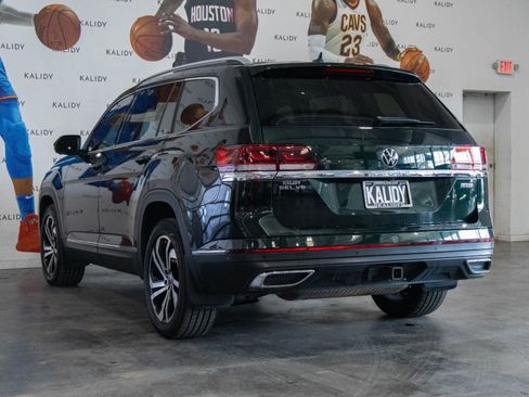 Used 2021 Volkswagen Atlas SEL Premium image 23