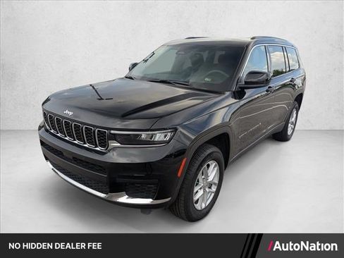 Used 2025 Jeep Grand Cherokee L Laredo RWD image 1