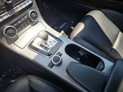 Used 2020 Mercedes-Benz SLC 300 image 26